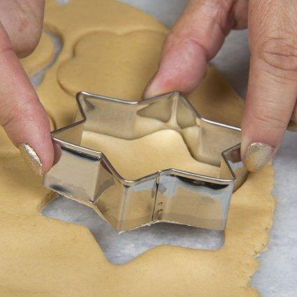 0813 Cookie Cutter Stainless Steel Cookie Cutter with Shape Heart Round Star and Flower (12 Pieces) - SkyShopy 0813 Cookie Cutter Stainless Steel Cookie Cutter with Shape Heart Round Star and Flower (12 Pieces) - SkyShopy